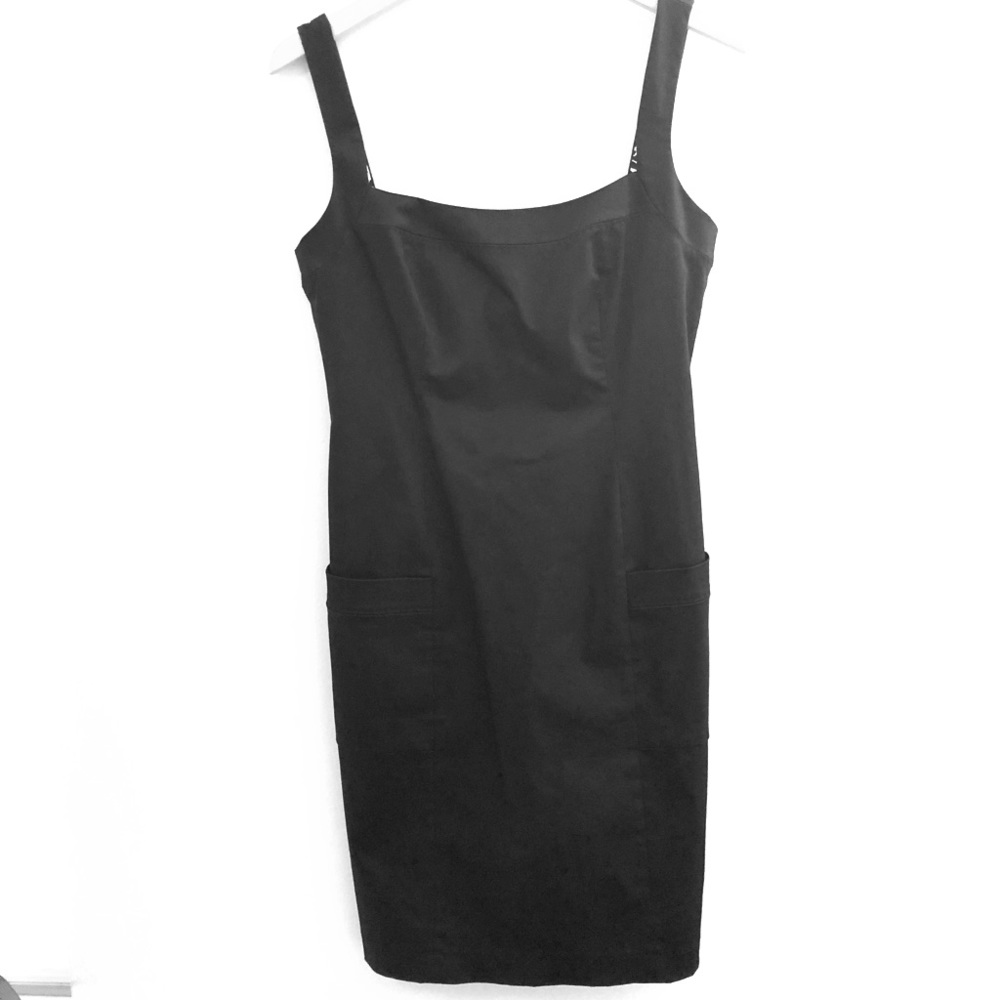 Elite Tahari Black Cocktail Dress